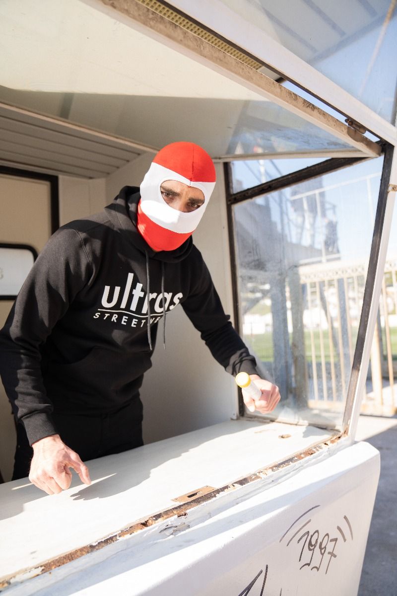 Balaclava Red & White